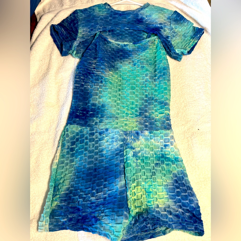 I bought this at Burlington, did not like how it fit me, basically new